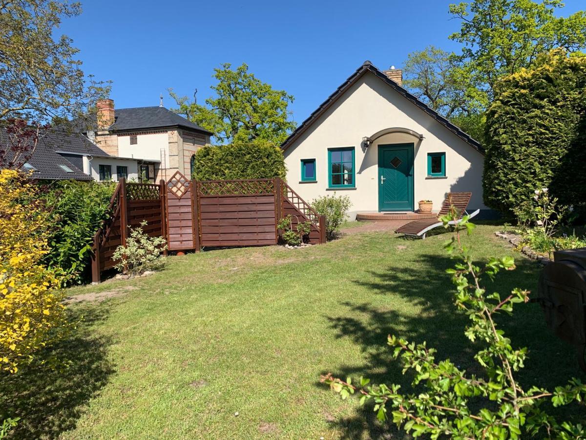 „Rentmeisterhaus Basedow“ Basedow  Eksteriør bilde